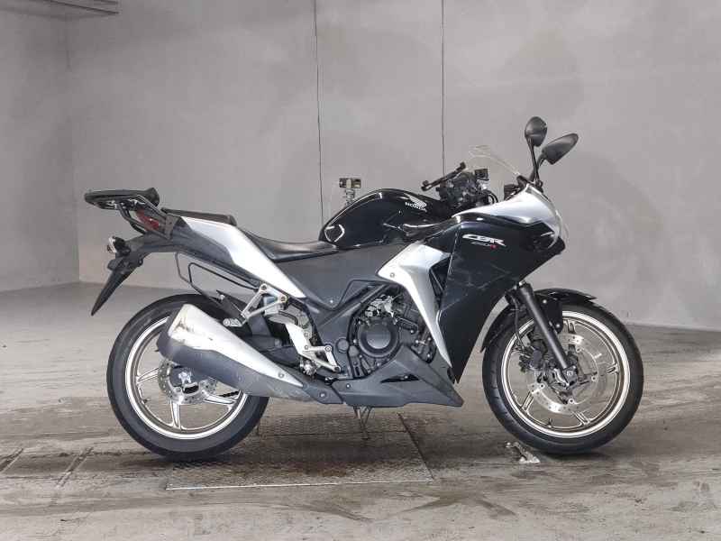 Honda CBR250R 2011