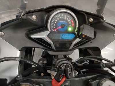 Honda CBR250R 2011