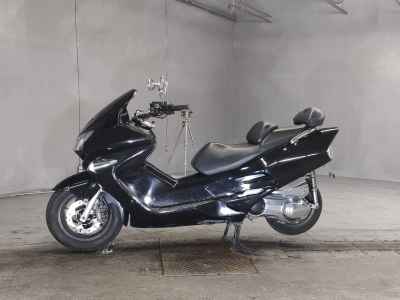 Honda Forza 2000