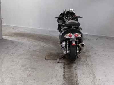 Honda Forza 2000