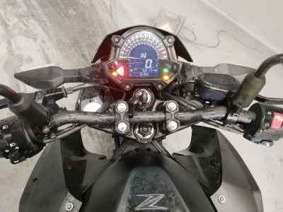 Kawasaki Z250 2021