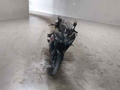 Yamaha YZF-R25 2016