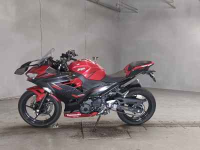 Kawasaki Ninja 400 2019