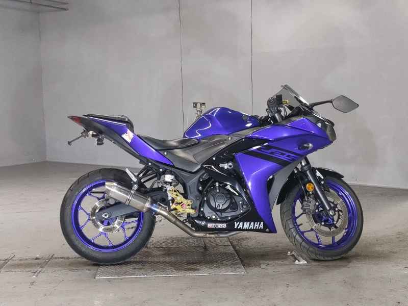 Yamaha YZF-R25 2018