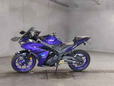 Yamaha YZF-R25 2018