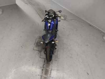 Yamaha YZF-R25 2018