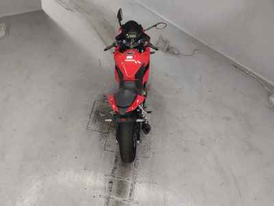Honda CBR400R 2016