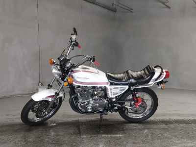 Suzuki GS400 2020