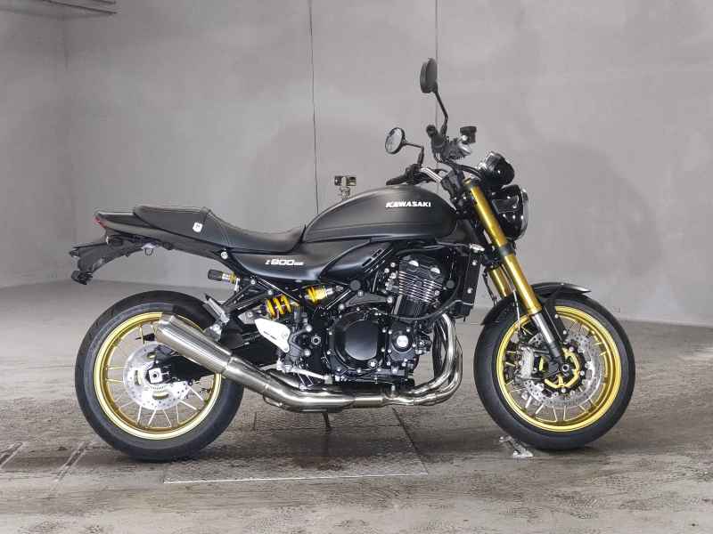 Kawasaki Z900RS SE 2025