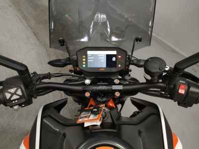 KTM 890 Duke R 2021
