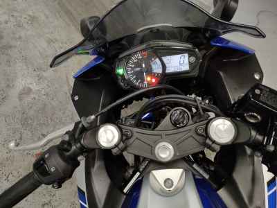 Yamaha YZF-R25 2016