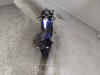 Yamaha YZF-R25 2016