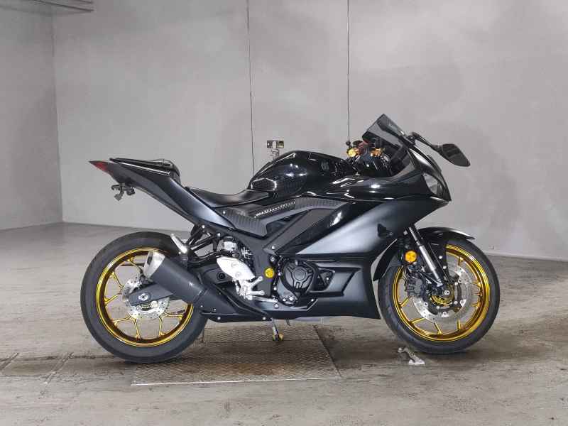 Yamaha YZF-R3 2021