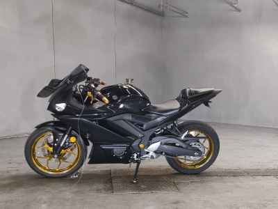 Yamaha YZF-R3 2021