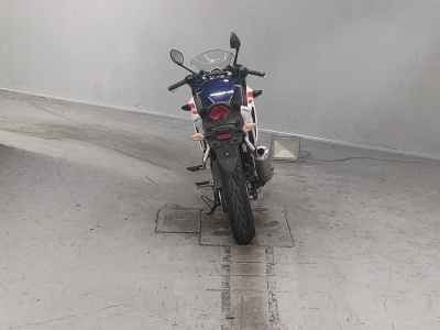 Honda CBR250R 2011