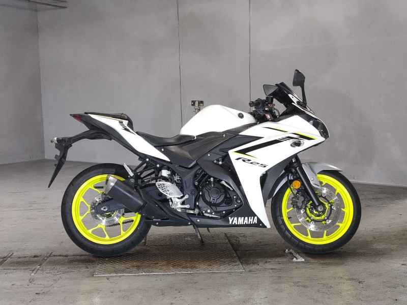 Yamaha YZF-R25 2018