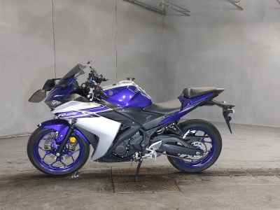 Yamaha YZF-R25 2016
