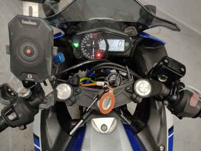 Yamaha YZF-R25 2016