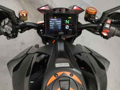 KTM 1290 Super Duke R 2020