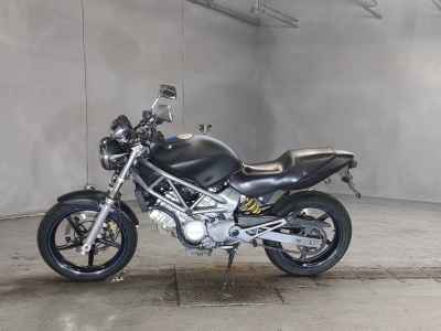 Honda VTR250 2003
