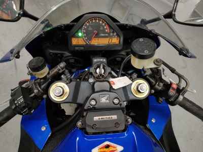 Honda CBR1000RR 2004