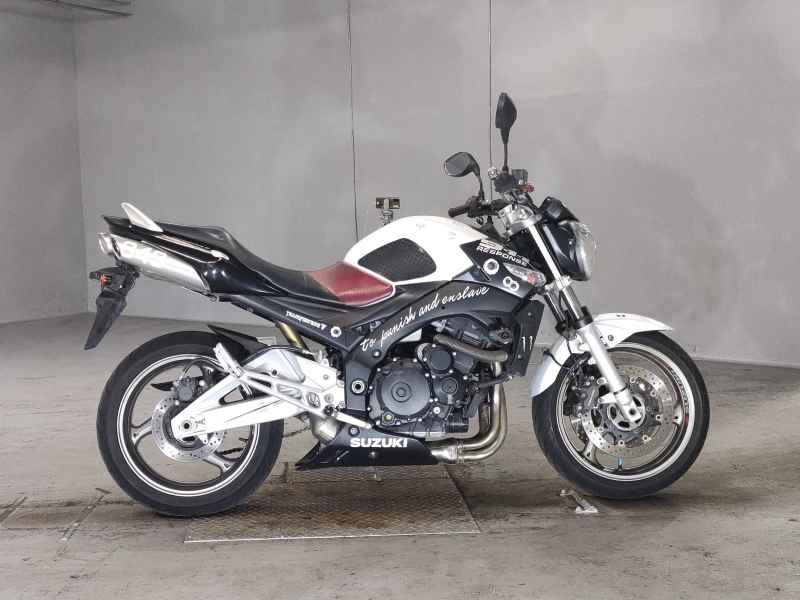 Suzuki GSR400 2009