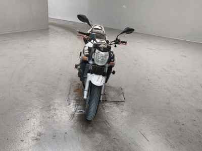 Suzuki GSR400 2009
