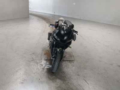 Yamaha YZF-R25 2022