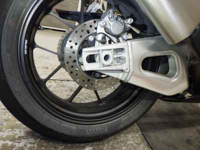 Aprilia RSV4 1100 Factory 2023