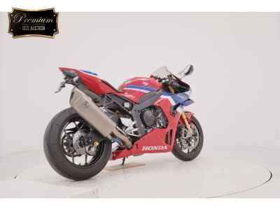 Honda CBR1000RR SP 2024