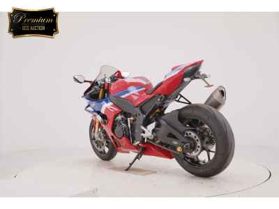 Honda CBR1000RR SP 2024
