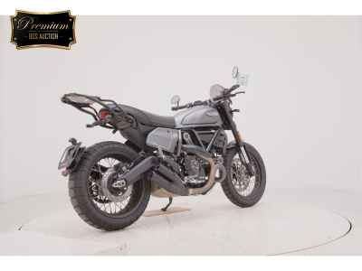 Ducati Scrambler Nightshift 2022