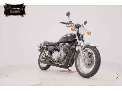 Kawasaki Z900 2025