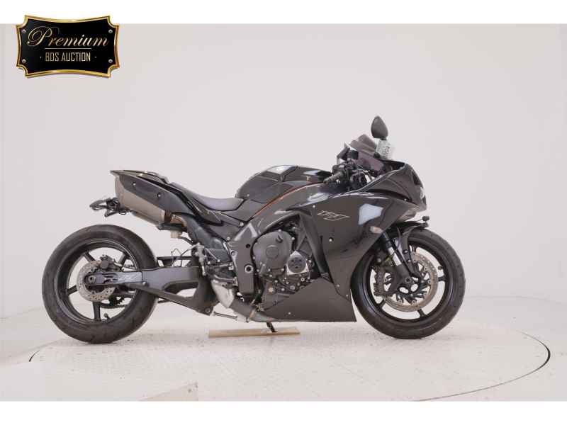 Yamaha YZF-R1 2013