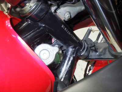Kawasaki GPZ900R 1995