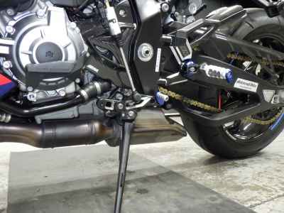 BMW M1000R 2023