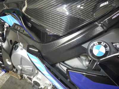 BMW M1000R 2023