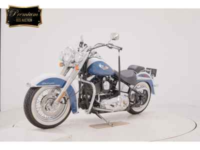 Harley-Davidson Deluxe FLSTN1450 2004