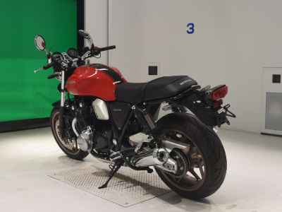Honda CB1100RS 2023