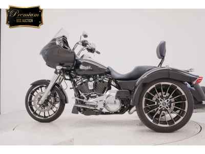 Harley-Davidson FLTRT114 2023