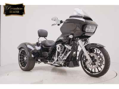 Harley-Davidson FLTRT114 2023