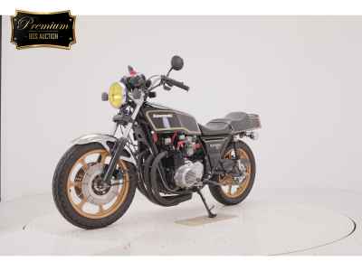 Kawasaki Z1000 2024