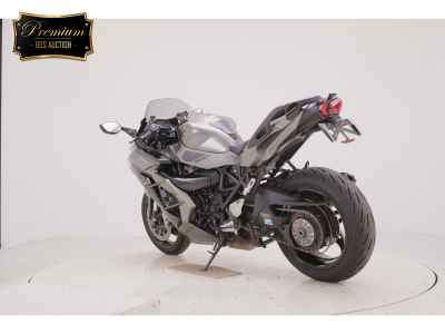 Kawasaki Ninja H2 SX SE+ 2019