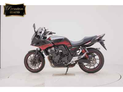 Honda CB400 Super Boldor 2017