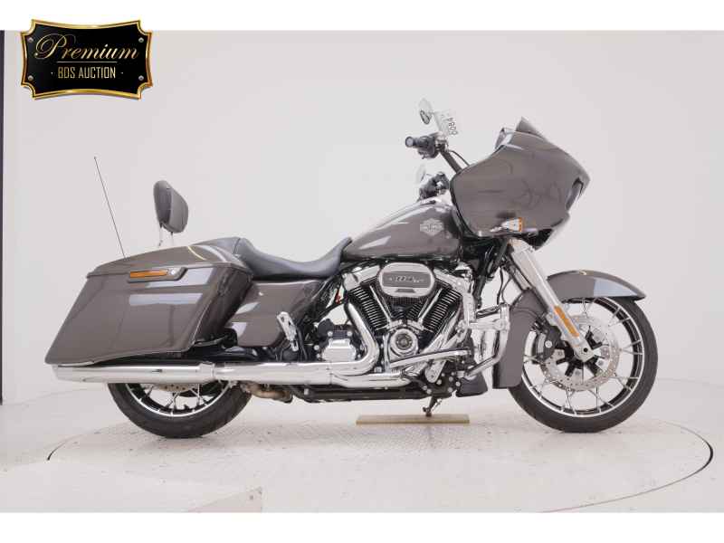 Harley-Davidson FLTRXS114 2023