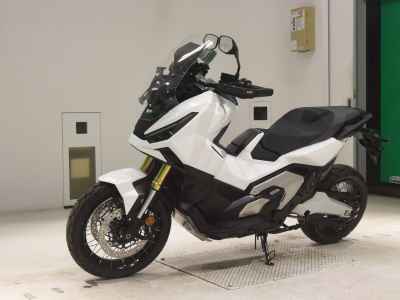 Honda X-Adv 750 2025