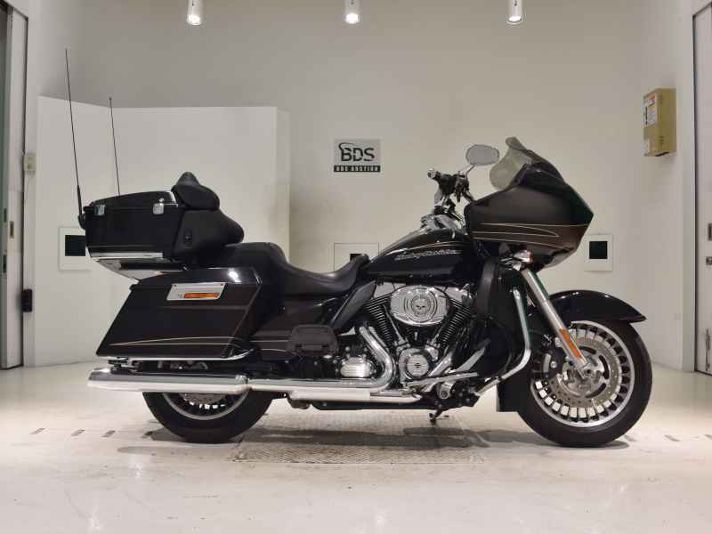 Harley-Davidson Road Glide FLTRU103 2011