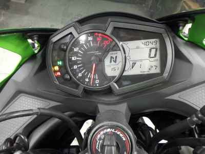 Kawasaki Ninja ZX-25R 2021