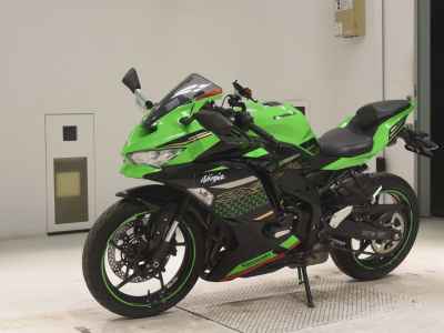 Kawasaki Ninja ZX-25R 2021