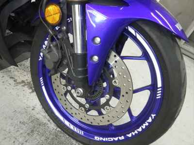 Yamaha YZF-R25 2019